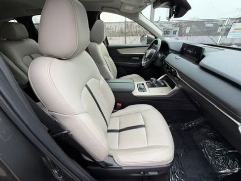 Used 2024 MAZDA CX-90 3.3 Turbo w/ Preferred Package AWD/4WD image 32