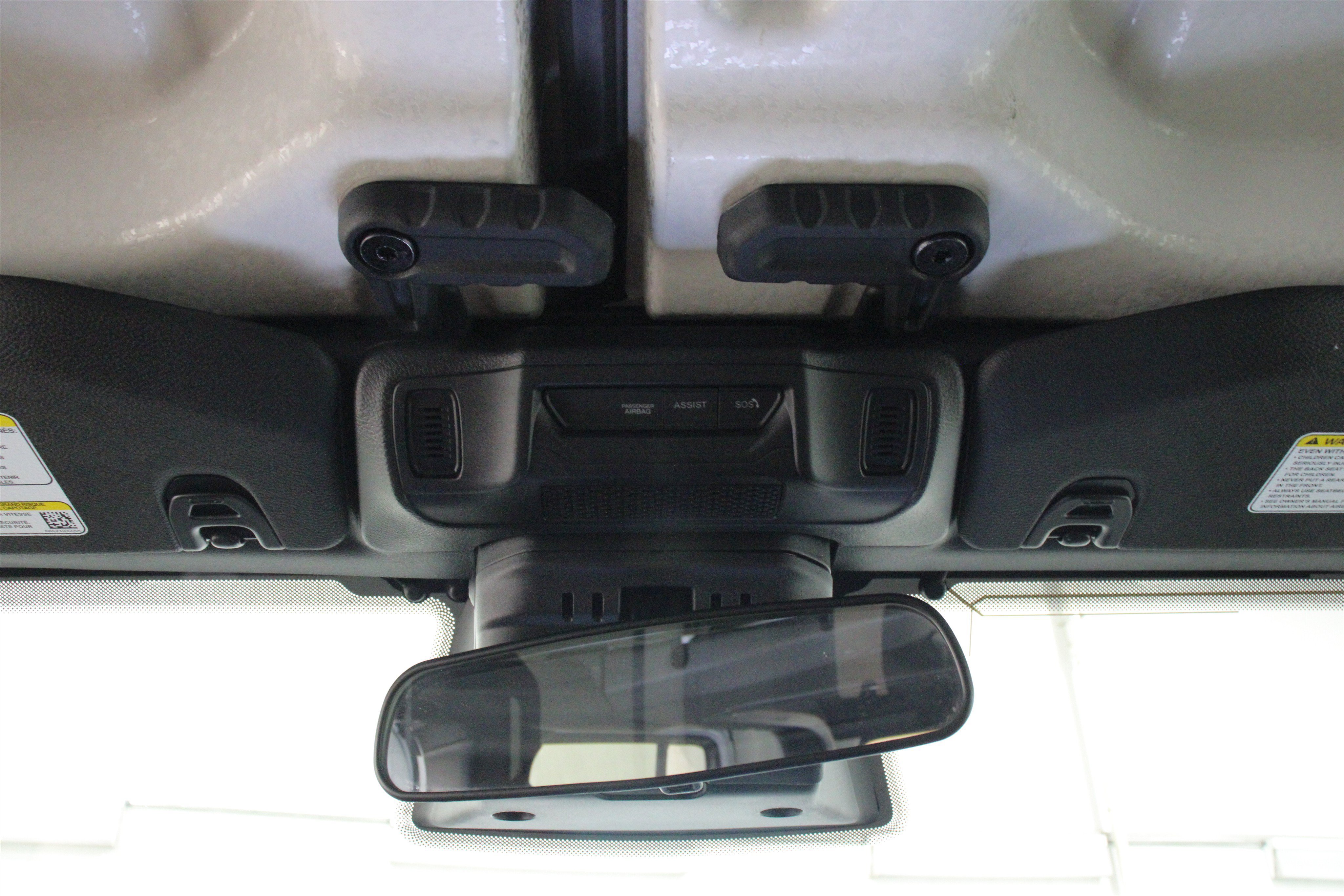Used 2026 Jeep Gladiator Rubicon w/ Steel Power Dome Hood Package AWD/4WD image 23