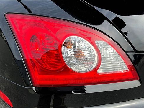 Used 2005 Chrysler Crossfire SRT-6 image 19
