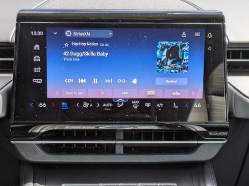 New 2026 Lincoln Nautilus Reserve w/ Jet Appearance Package AWD/4WD image 18