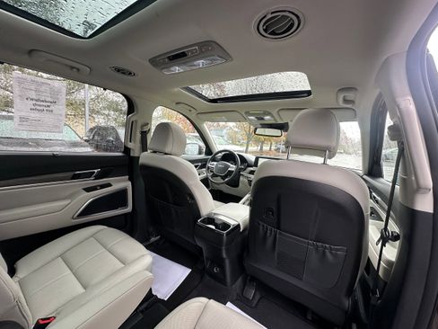 Used 2022 Kia Telluride SX w/ Nightfall Edition Package image 19