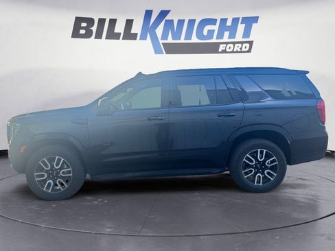 Used 2024 GMC Yukon AT4 w/ Technology Package AWD/4WD image 2