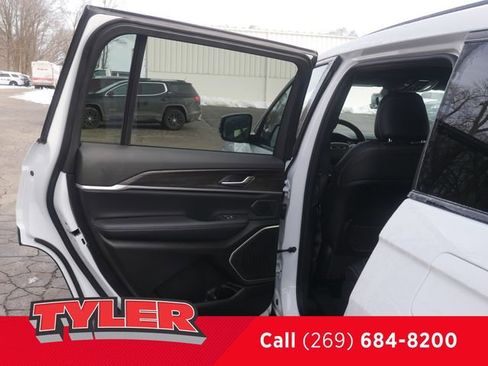 New 2026 Jeep Grand Cherokee L Limited image 20