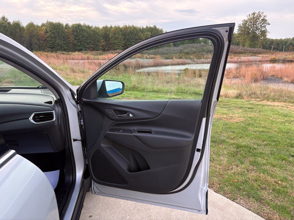 Used 2019 Chevrolet Equinox LT AWD/4WD image 24