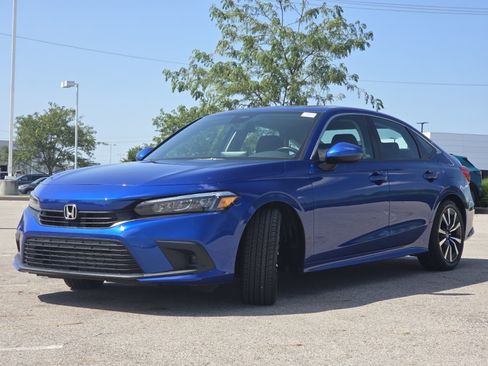 Used 2023 Honda Civic EX image 14