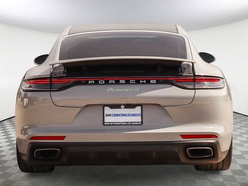 Used 2023 Porsche Panamera AWD/4WD image 5