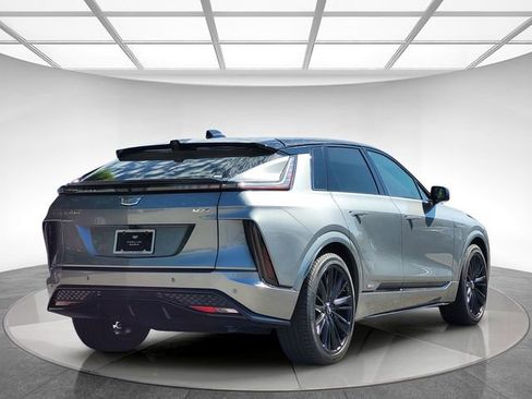 New 2026 Cadillac Lyriq V image 5