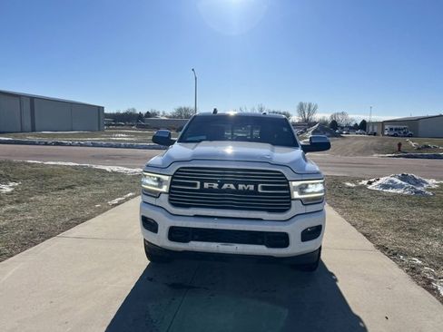 Used 2019 RAM 2500 Laramie image 2