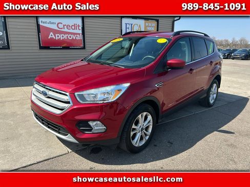 Used 2018 Ford Escape SE image 1
