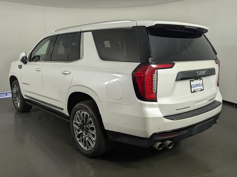 Used 2023 GMC Yukon Denali Ultimate AWD/4WD image 6