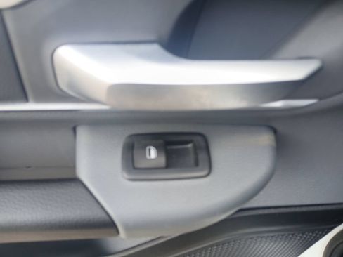 Used 2022 RAM 1500 Big Horn AWD/4WD image 36