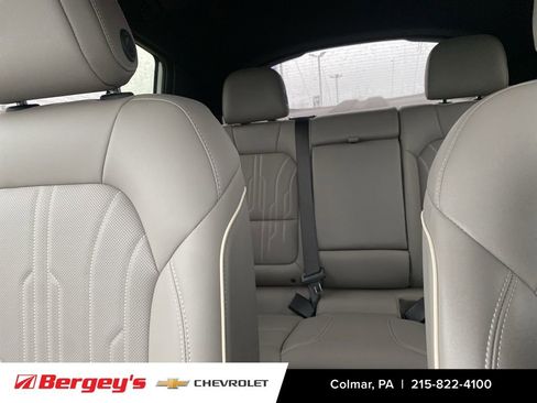 Certified 2025 Buick Envista Avenir image 39