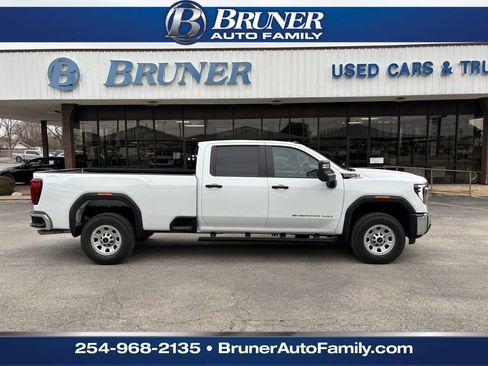 New 2026 GMC Sierra 2500 Pro w/ Convenience Package AWD/4WD image 4