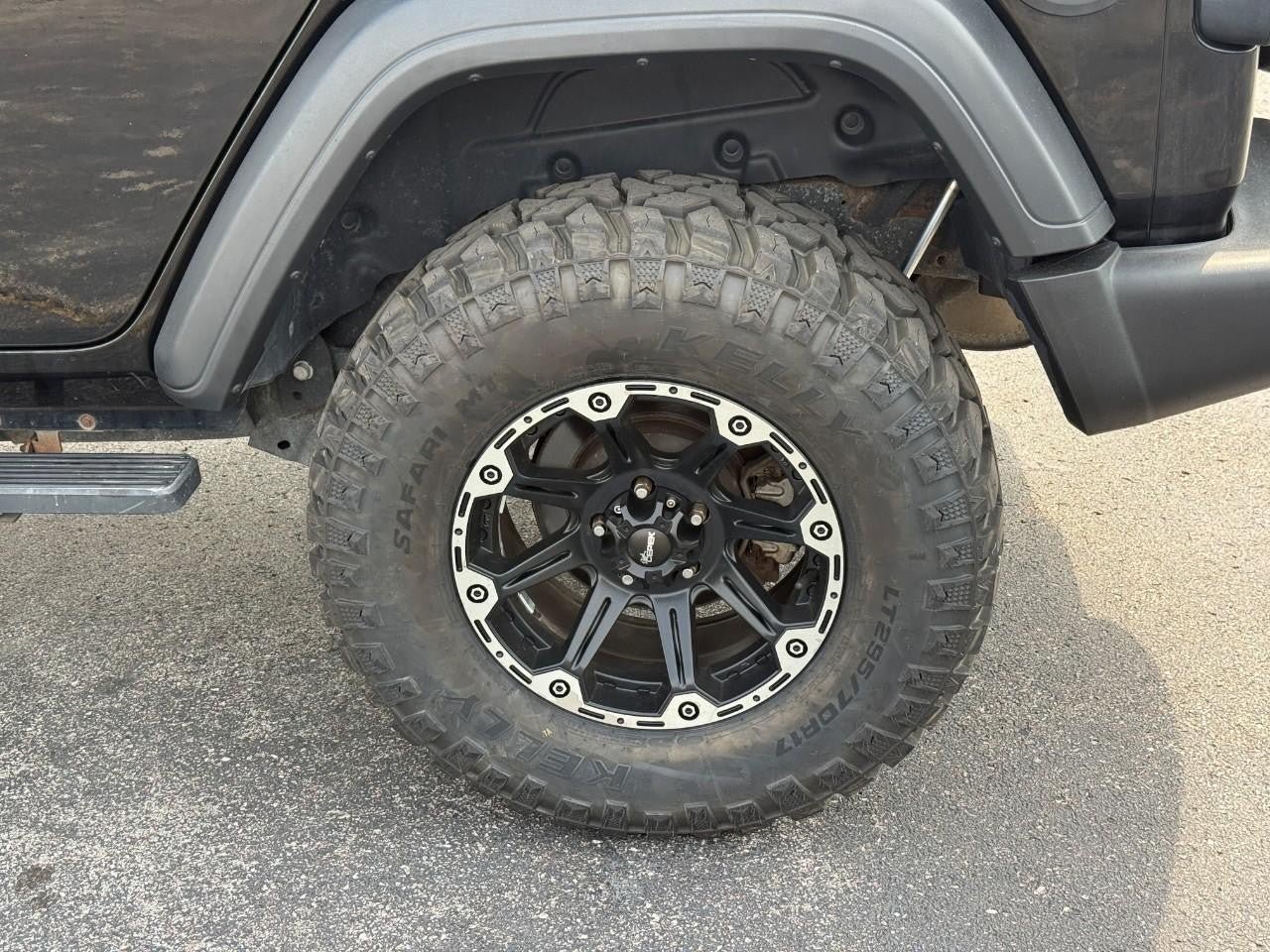 Used 2018 Jeep Wrangler Unlimited Sport AWD/4WD image 8