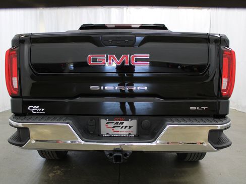 Used 2019 GMC Sierra 1500 SLT w/ SLT Convenience Package AWD/4WD image 7