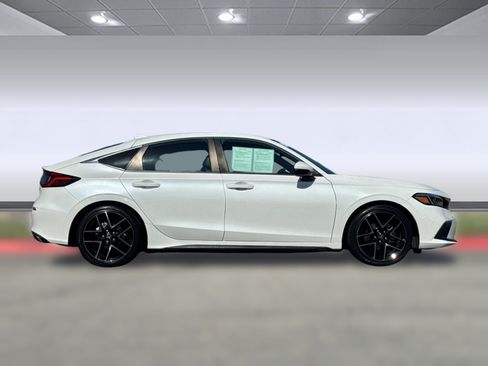 Certified 2024 Honda Civic Sport Touring image 8