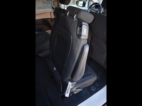 Used 2021 Chrysler Voyager LX FWD image 26