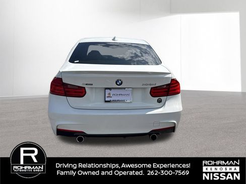 Used 2013 BMW 335i xDrive Sedan AWD/4WD image 6