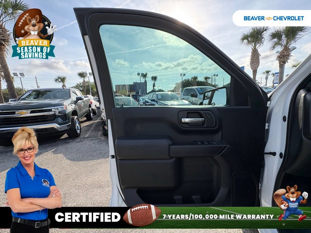 Used 2024 Chevrolet Silverado 1500 Custom AWD/4WD image 28