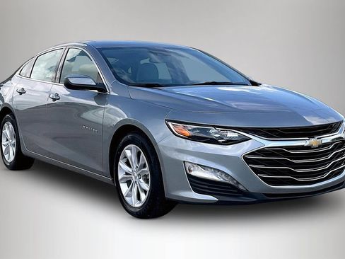 Used 2024 Chevrolet Malibu LT FWD image 1