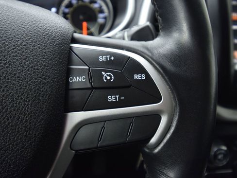 Used 2016 Jeep Cherokee Trailhawk image 35