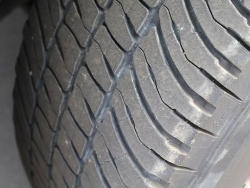 Used 2017 Ford F250 Lariat w/ Chrome Package image 13