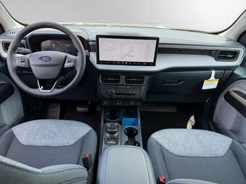 New 2026 Ford Maverick XLT w/ XLT Luxury Package FWD image 10
