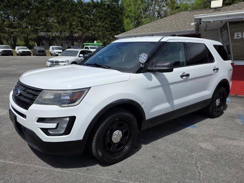 Used 2017 Ford Explorer 4WD Police Interceptor w/ Ready For The Road Package image 7