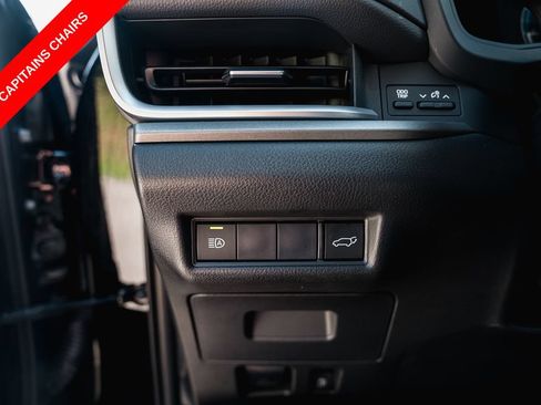 Certified 2025 Toyota Grand Highlander FWD image 13