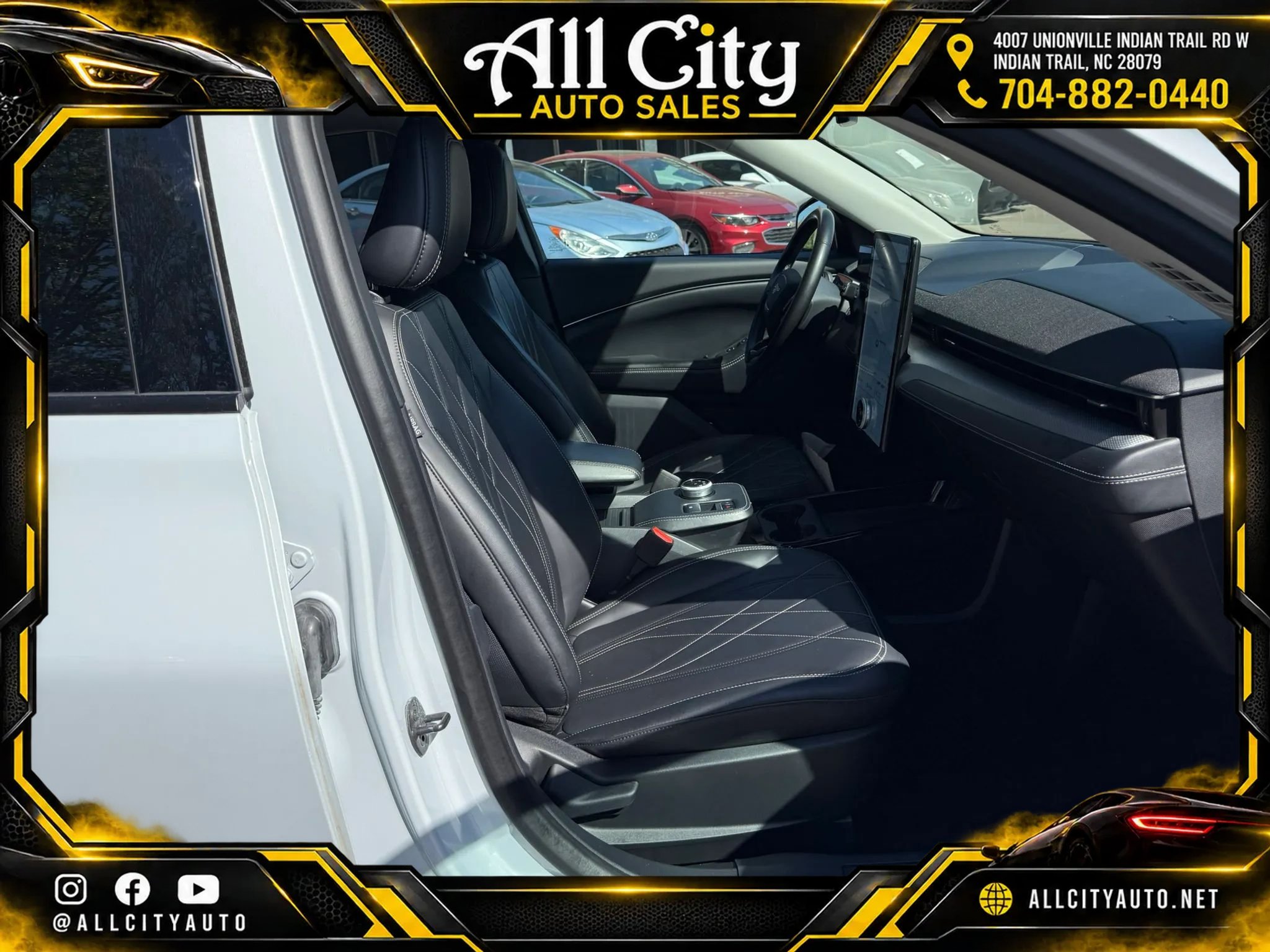 Used 2023 Ford Mustang Mach-E Select RWD image 12