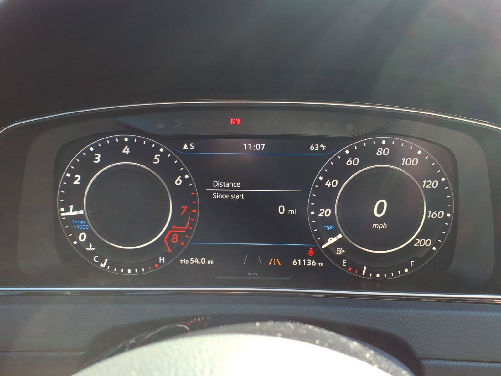 Used 2018 Volkswagen Golf R 4-Door AWD/4WD image 18