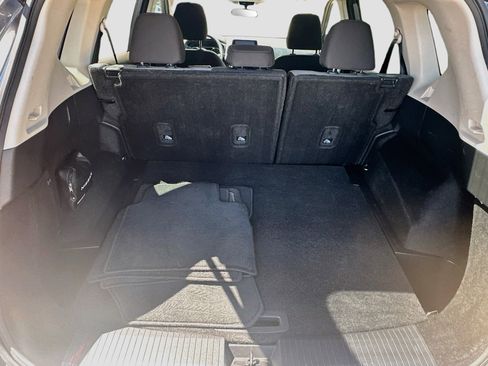 Used 2023 Nissan Rogue SV AWD/4WD image 27