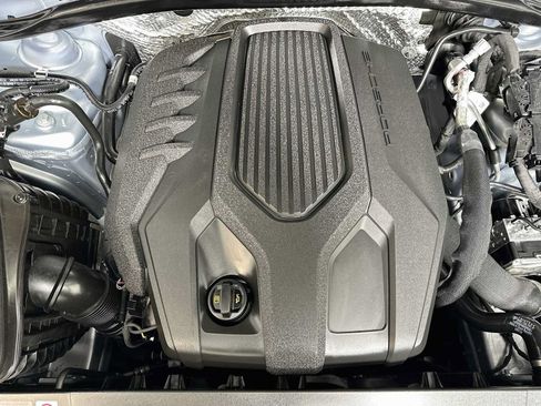 New 2026 Porsche Macan AWD/4WD image 31