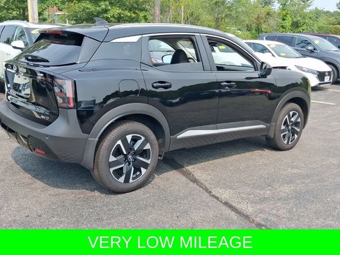 Used 2026 Nissan Kicks SV w/ SV Premium Package AWD/4WD image 6