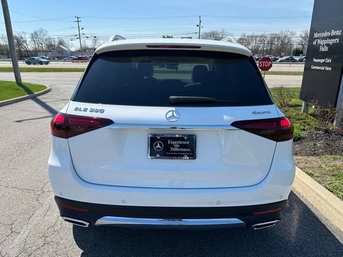 Used 2026 Mercedes-Benz GLE 350 4MATIC image 4