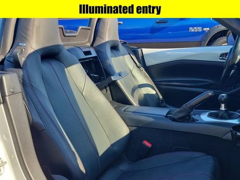 Used 2016 MAZDA MX-5 Miata Grand Touring RWD image 24
