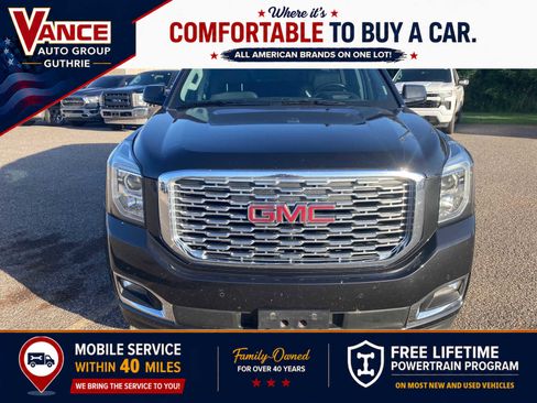 Used 2020 GMC Yukon XL Denali w/ Denali Ultimate Package AWD/4WD image 11
