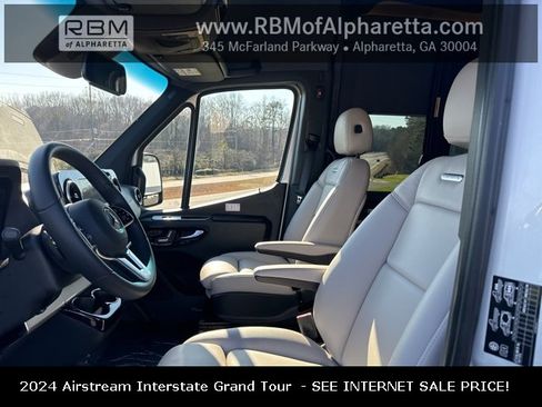 New 2022 Mercedes-Benz Sprinter 3500 image 11