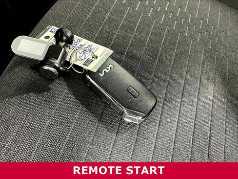 Certified 2023 Kia Seltos S w/ Navigation Package AWD/4WD image 34