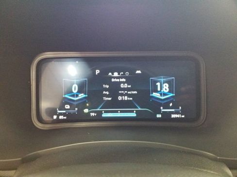Certified 2023 Hyundai Kona SEL FWD image 9
