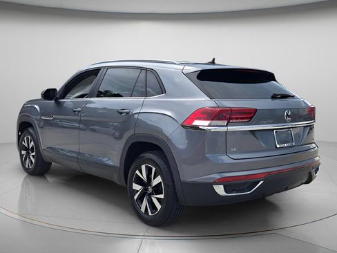 Certified 2022 Volkswagen Atlas Cross Sport SE AWD/4WD image 4