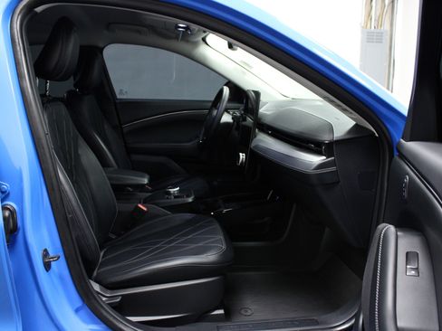 Used 2023 Ford Mustang Mach-E Select image 16