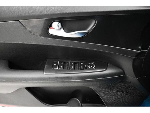 Certified 2023 Kia Forte GT-Line FWD image 10