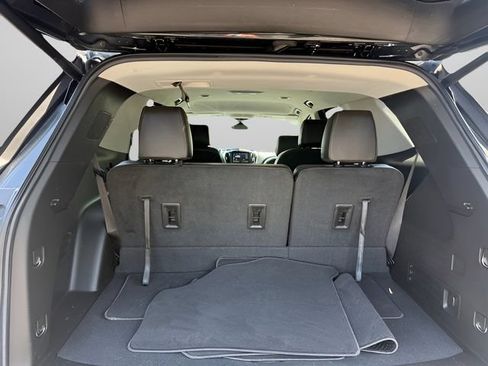 Used 2021 Chevrolet Traverse LT AWD/4WD image 11