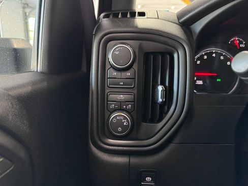 Certified 2022 Chevrolet Silverado 2500 W/T w/ WT Convenience Package AWD/4WD image 22