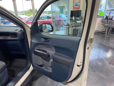Used 2025 Ford Maverick XL w/ Equipment Group 102A AWD/4WD image 23