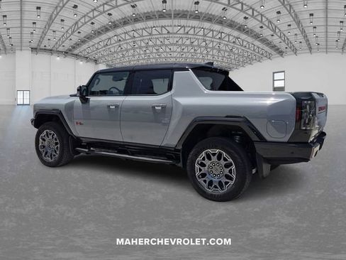 Used 2025 GMC Hummer EV 3X w/ LPO, Sport Package AWD/4WD image 5