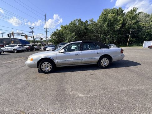 Used 1998 Lincoln Continental FWD image 31