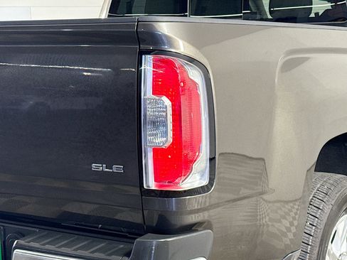 Used 2020 GMC Canyon SLE w/ SLE Convenience Package image 34
