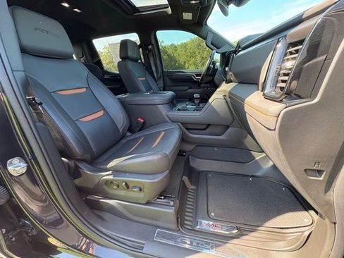 Used 2022 GMC Sierra 1500 AT4 image 38